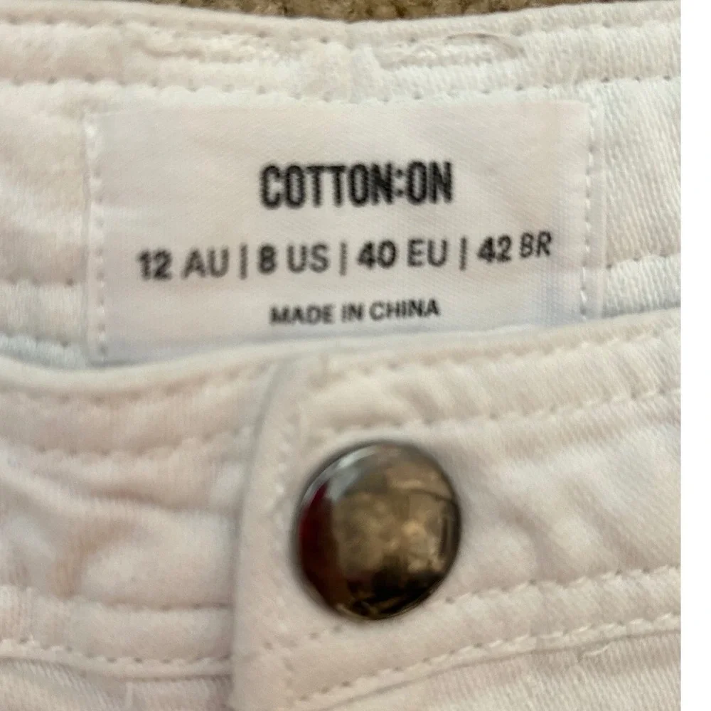 Cotton On brand cotton